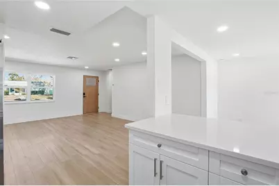 720 43rd Avenue N, Saint Petersburg, FL 33703 - Photo 20