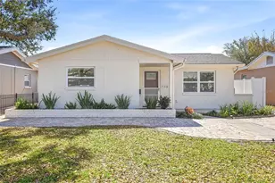 720 43rd Ave N, Saint Petersburg, FL 33703 - Photo 1