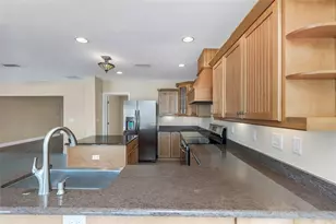 1445 Corey Way S, South Pasadena, FL 33707 - Photo 18