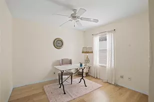 1113 Vinetree Dr, Brandon, FL 33510 - Photo 18