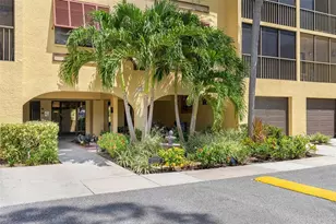 5775 Park St N, Saint Petersburg, FL 33709 - Photo 2