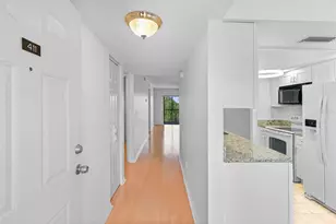 5775 Park St N, Saint Petersburg, FL 33709 - Photo 2