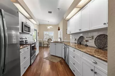 6955 Stetson Street Circle, Sarasota, FL 34243 - Photo 10