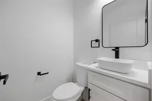 4012 N Central Ave, Tampa, FL 33603 - Photo 12