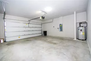 3067 Forrest Plum Ct, Zephyrhills, FL 33540 - Photo 14