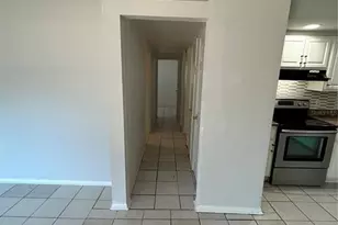 1336 Warrington Wy, Tampa, FL 33619 - Photo 12