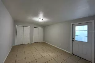 1336 Warrington Wy, Tampa, FL 33619 - Photo 16