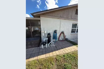 602 Hickory Lake Drive, Brandon, FL 33511 - Photo 40