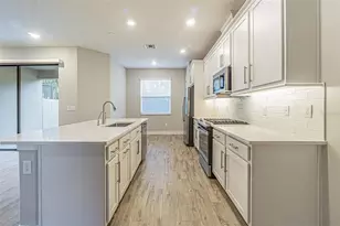 5062 San Martino Dr, Wesley Chapel, FL 33543 - Photo 6