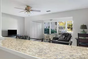 5660 80th St N, Saint Petersburg, FL 33709 - Photo 10