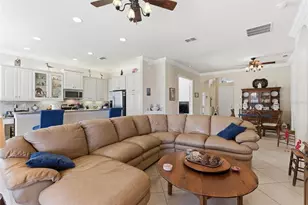 16207 Cape Coral Dr, Wimauma, FL 33598 - Photo 14