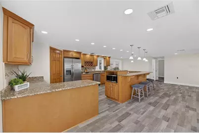 827 Seabreeze Drive, Ruskin, FL 33570 - Photo 22