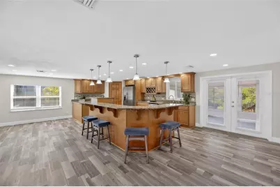 827 Seabreeze Drive, Ruskin, FL 33570 - Photo 18