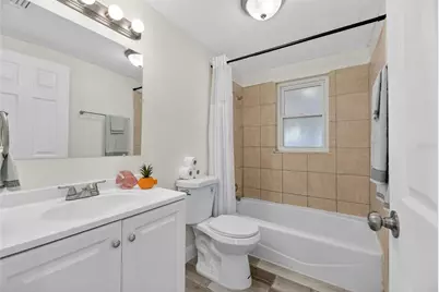 827 Seabreeze Drive, Ruskin, FL 33570 - Photo 28