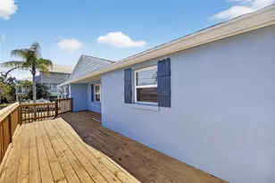 827 Seabreeze Dr, Ruskin, FL 33570 - Photo 8