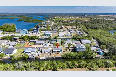 827 Seabreeze Drive, Ruskin, FL 33570 - Photo 60