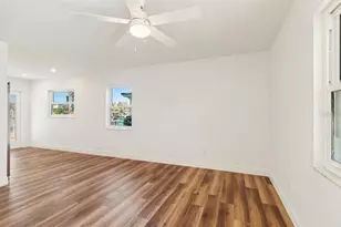 14919 N Bayshore Dr, Madeira Beach, FL 33708 - Photo 4