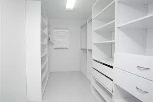 14898 Crown Dr, Largo, FL 33774 - Photo 46