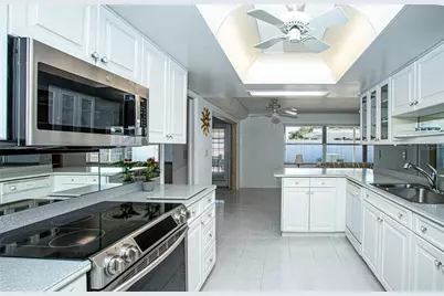 14898 Crown Drive, Largo, FL 33774 - Photo 14