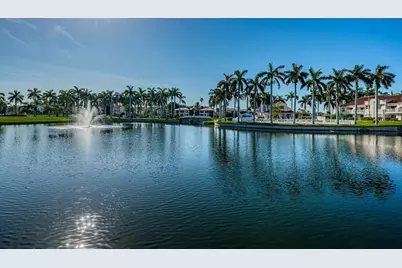 6050 Bahia Del Mar Circle #120, Saint Petersburg, FL 33715 - Photo 1