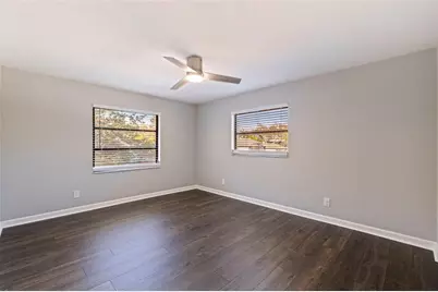 8950 Baywood Park Drive, Seminole, FL 33777 - Photo 36