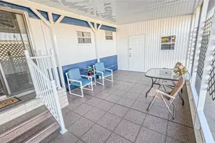 5227 Betty St, Zephyrhills, FL 33542 - Photo 8