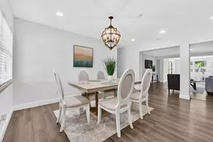 2867 51st Ave S, Saint Petersburg, FL 33712 - Photo 4