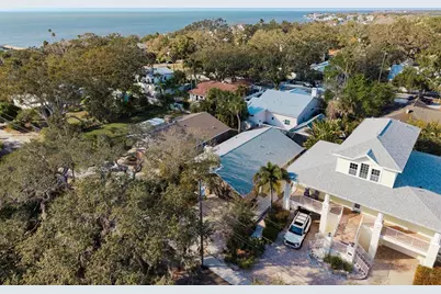 550 Ontario Avenue, Crystal Beach, FL 34681 - Photo 30