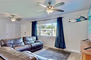 6947 114th St, Seminole, FL 33772 - Photo 12