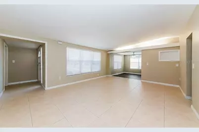 6218 Nutmeg Avenue, Sarasota, FL 34231 - Photo 2