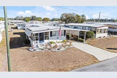 36821 Grace Avenue, Zephyrhills, FL 33542 - Photo 4