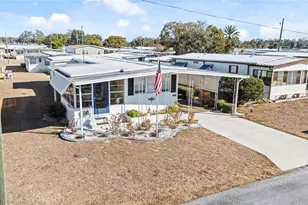 36821 Grace Ave, Zephyrhills, FL 33542 - Photo 4