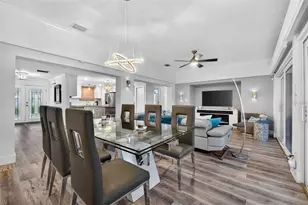 136 Windward Island, Clearwater Beach, FL 33767 - Photo 24