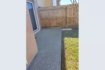 1512 Chateaux De Ville Court, Clearwater, FL 33764 - Photo 14