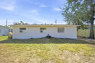 2312 E 112th Ave, Tampa, FL 33612 - Photo 18