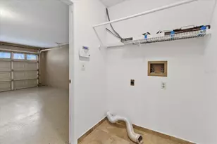 11647 Fox Creek Dr, Tampa, FL 33635 - Photo 20