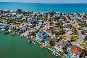 709 Harbor Dr, Belleair Beach, FL 33786 - Photo 4