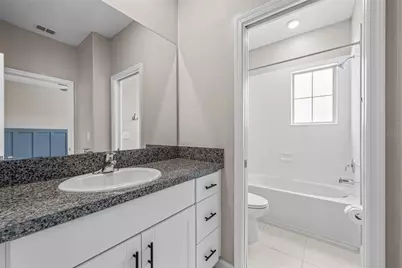 31615 Blue Passing Loop, Wesley Chapel, FL 33545 - Photo 32