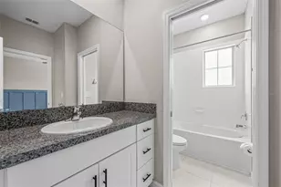 31615 Blue Passing Loop, Wesley Chapel, FL 33545 - Photo 32