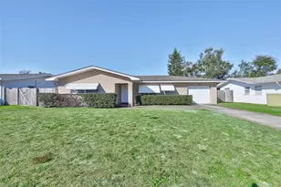 1826 Ridgeway Dr, Clearwater, FL 33755 - Photo 2