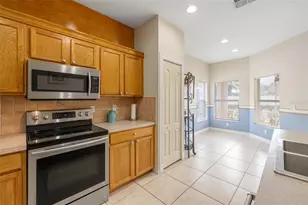 23730 Coral Ridge Ln, Land O Lakes, FL 34639 - Photo 8