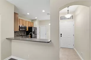 11840 13th Way N, Saint Petersburg, FL 33716 - Photo 6