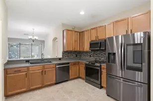 11840 13th Way N, Saint Petersburg, FL 33716 - Photo 8