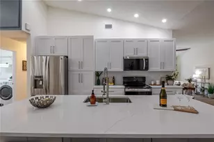 10208 Thicket Point Way, Tampa, FL 33647 - Photo 12