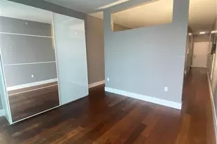 111 N 12th St, Tampa, FL 33602 - Photo 8