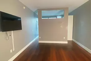 111 N 12th St, Tampa, FL 33602 - Photo 6