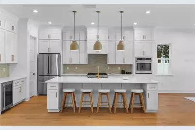 3904 Greenwood Drive, Tampa, FL 33611 - Photo 10