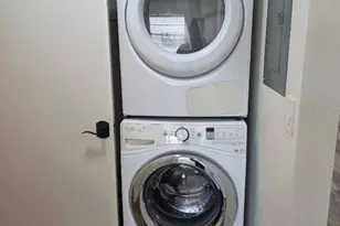 5971 Terrace Park Dr N, Saint Petersburg, FL 33709 - Photo 10