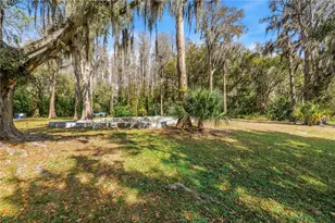 3400 Waterbridge Dr, Tampa, FL 33618 - Photo 22