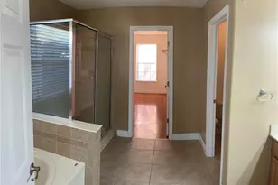 8810 Cameron Crest Dr, Tampa, FL 33626 - Photo 28